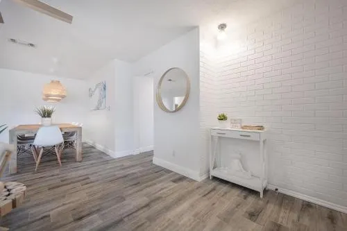 Upgraded Seminole Home In A Quiet Neighborhood - Image 1