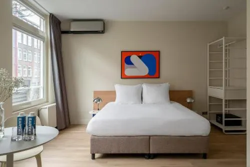 SHORT STAY GROUP EAST QUARTER SERVICED APARTMENTS - Image 1
