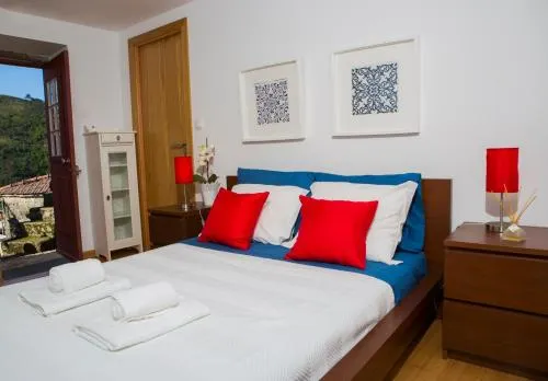 Casa Da Ferreirinha - Image 1