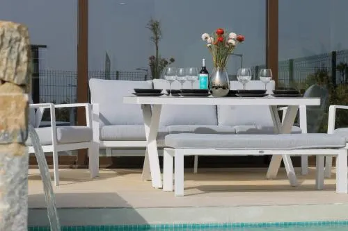Luxury 5 bedroom villa Santa Rosalia - Image 1