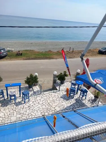 Paliouria Hotel - Image 1