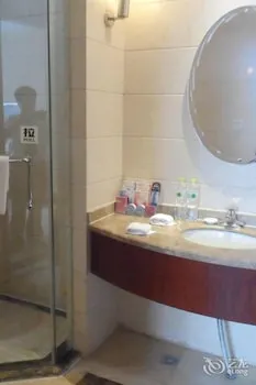 Yishe Hotel (Taizhou Hailing West Bus Station Branch) - Image 1