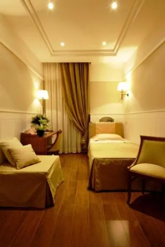 Hotel Gran Bretagna - Image 1