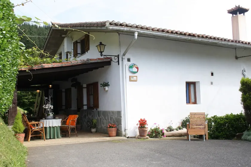 Casa Rural Akuiola - Image 1