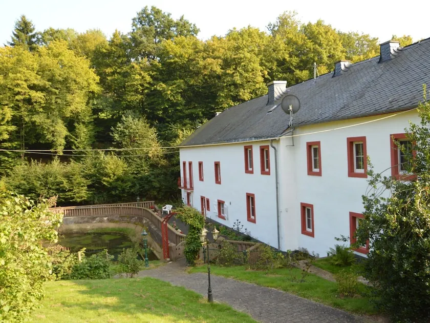Pleasant Holiday Home in Heidweiler with Private Garden - Image 1