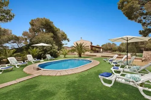 Finca Son Felip, aire acondicionado, wifi, piscina, barbacoa, parking, cerca de la playa - Image 1