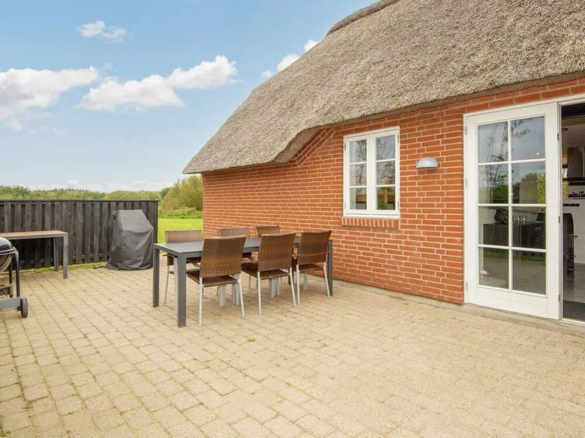 10 Person Holiday Home in Ulfborg - Image 1