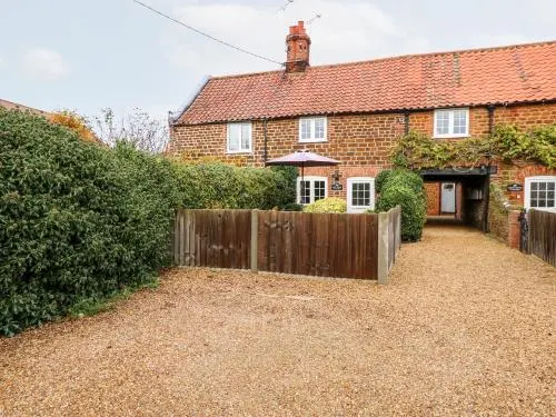 Kath's Cottage - Image 1