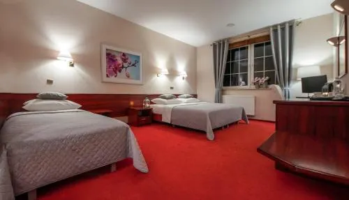 Hotel Sara - Image 1