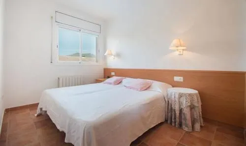 R22-1 Calafell Resort - Image 1