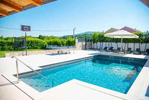 Vacation villa Matic with 7 bedrooms - Image 1