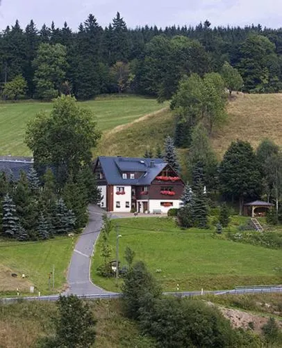 Ferienwohnungen Altenberg ERZ 060 - Image 1