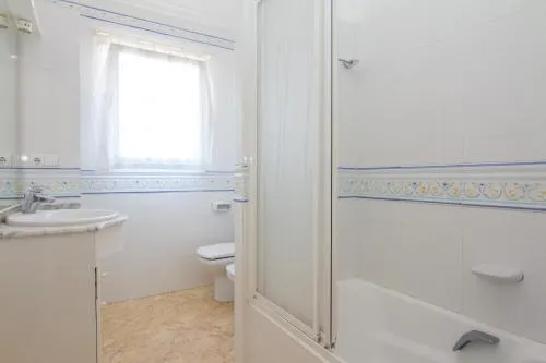 Abahana Villas La Marina - Image 1