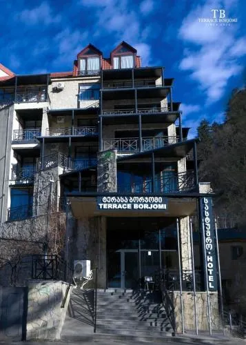 Paradise Borjomi Hotel - Image 1