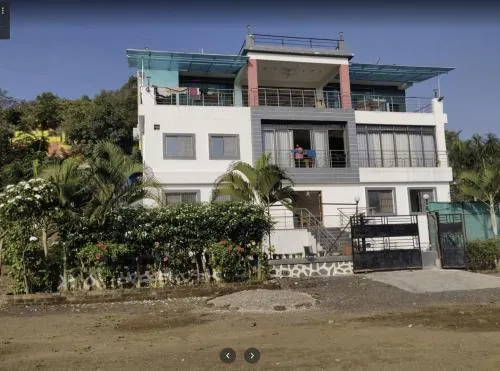 Private pool Bungalow in Nashik - Image 1