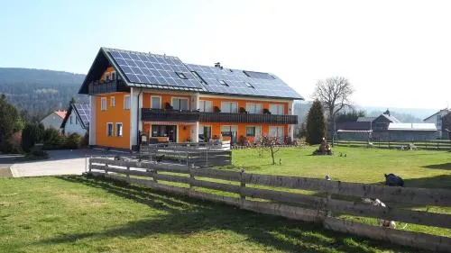 Pension Maddox - Image 1