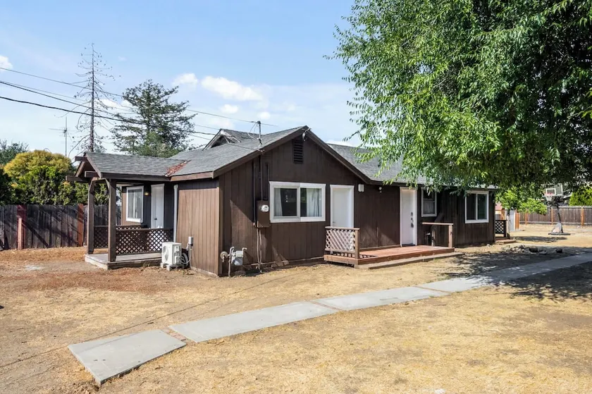 @ Marbella Lane - Modern Cabin-style 2BR Home - Image 1