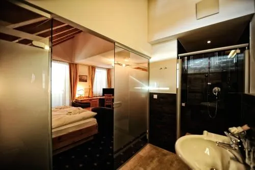 Hotel Fatlar - Image 1