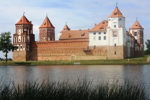 Mir Castle Complex - Image 1