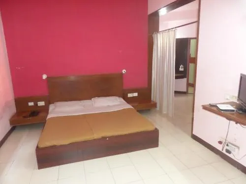 Hotel Manorath Nashik - Image 1