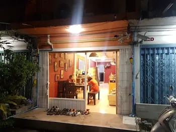 Mana Hostel - Image 1