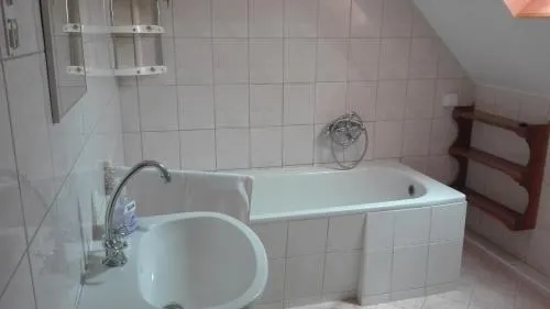 Akácvirág Vendégház - Image 1