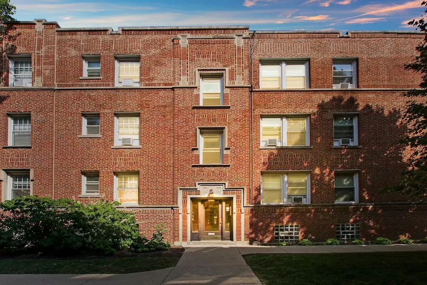 3BR Apt, Beach, Parks, Short Getaway in Loyola - Image 1