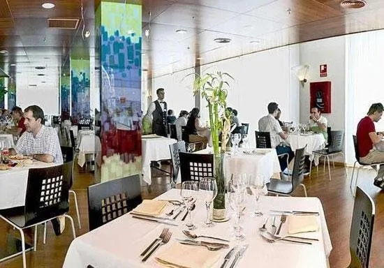Magic Games Hotel - Image 1