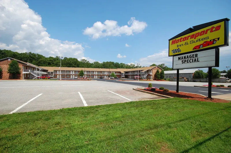 Motorsports Inn and Suites - Image 1