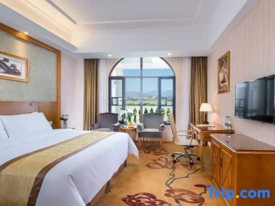 Vienna Hotel Guangdong Heyuan Shili East Bank High-Speed Railway Station - Image 1