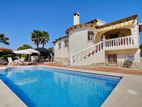 Salinas - Image 1