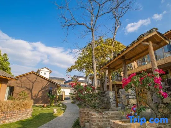 Buhua Guesthouse - Image 1