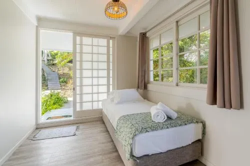 Toahotu estate one of a kind villa in Tahiti Iti pool and view 15 pers - Image 1