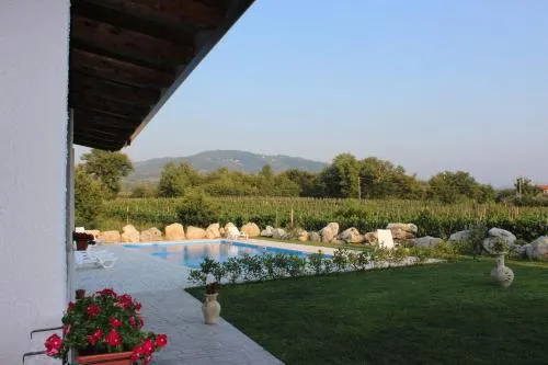 Azienda Agrituristica La Regina degli Alburni di Teresa - Image 1