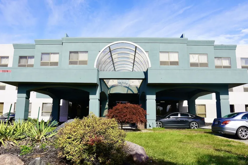 Quality Inn & Suites - Image 1