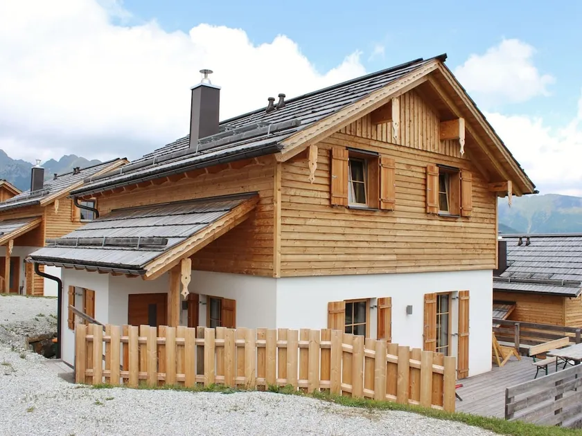 Cozy Chalet in Weißpriach with Terrace - Image 1