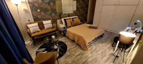 Sea View Deluxe Suite with balcony - Image 1