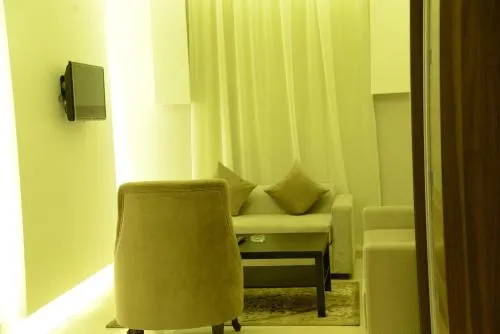 Silver City 2 Business Hotel Apartments - Image 1