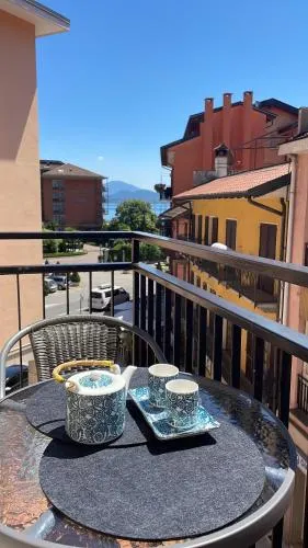 B&B Gloria - Image 1
