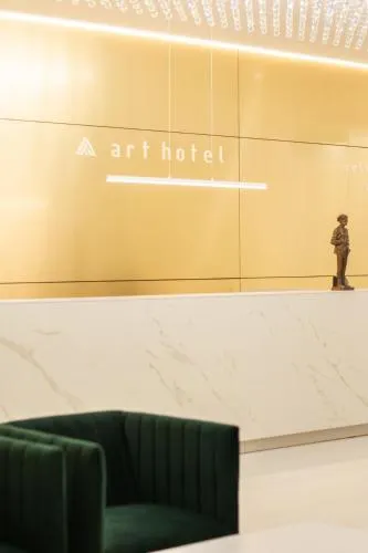 Art Hotel - Image 1