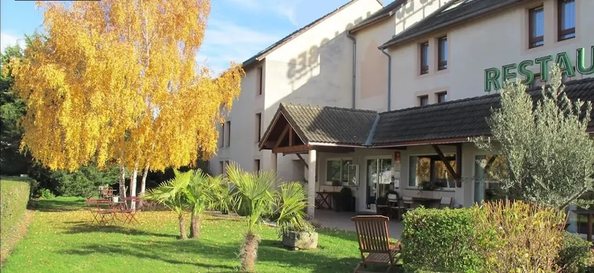 Hotel-Restaurant Les Loges - Image 1