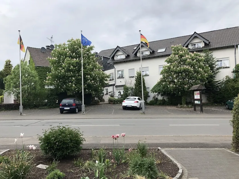 A Mkinghotel - Image 1