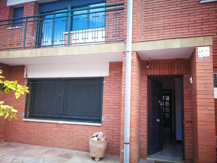 3 bedrooms house with city view balcony and wifi at Esparreguera - Image 1