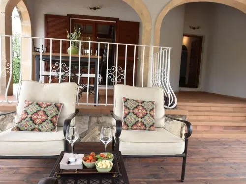 Finca Lynn - Image 1
