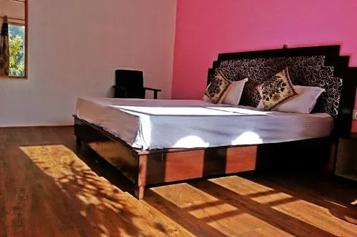 Sand Dune Hotel - Image 1