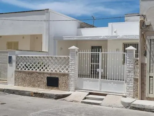Alvaro Holiday Home - Image 1