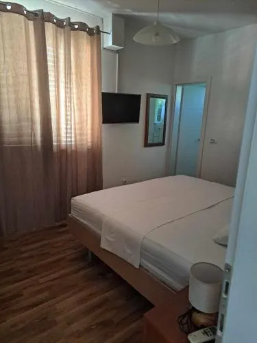 Bjelopera Rooms - Image 1