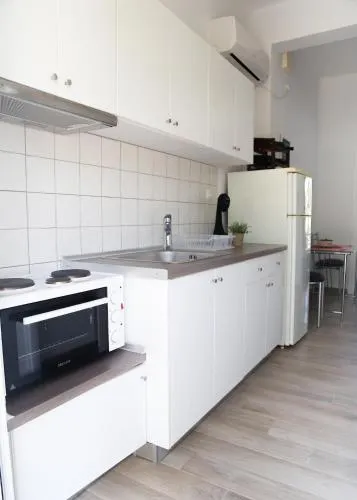 The Kitehouse Apartments - Image 1