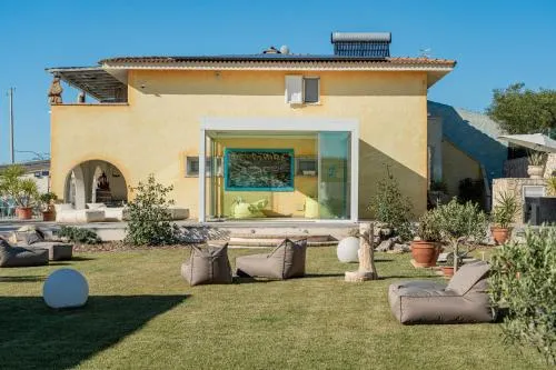 Villa Deborah Apartments - Image 1
