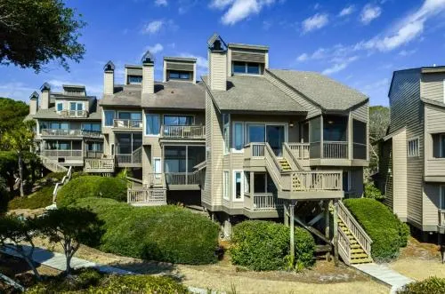 1105 Duneside Villa by RedAwning - Image 1